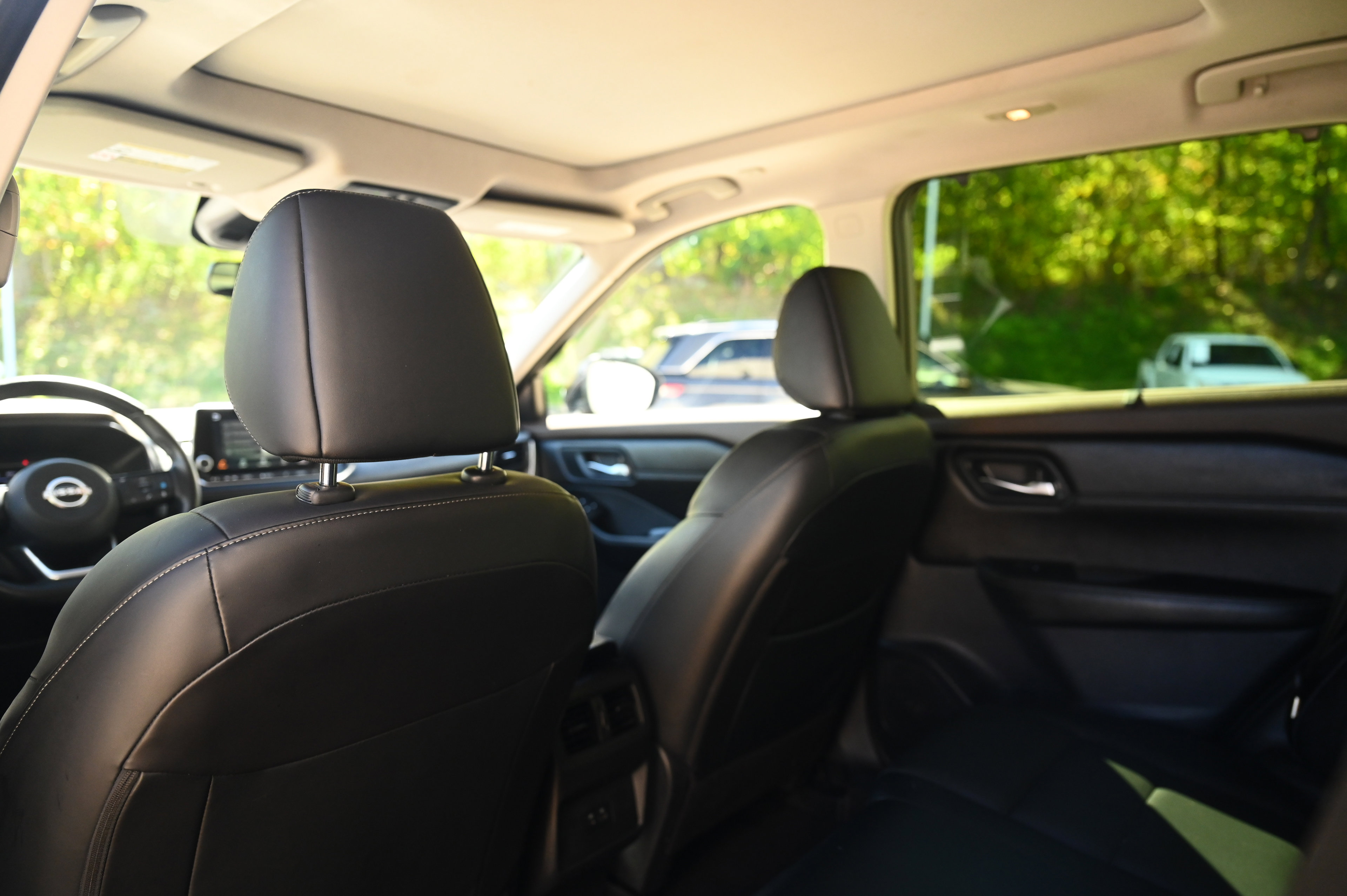 2023 Nissan Rogue SV photo 21