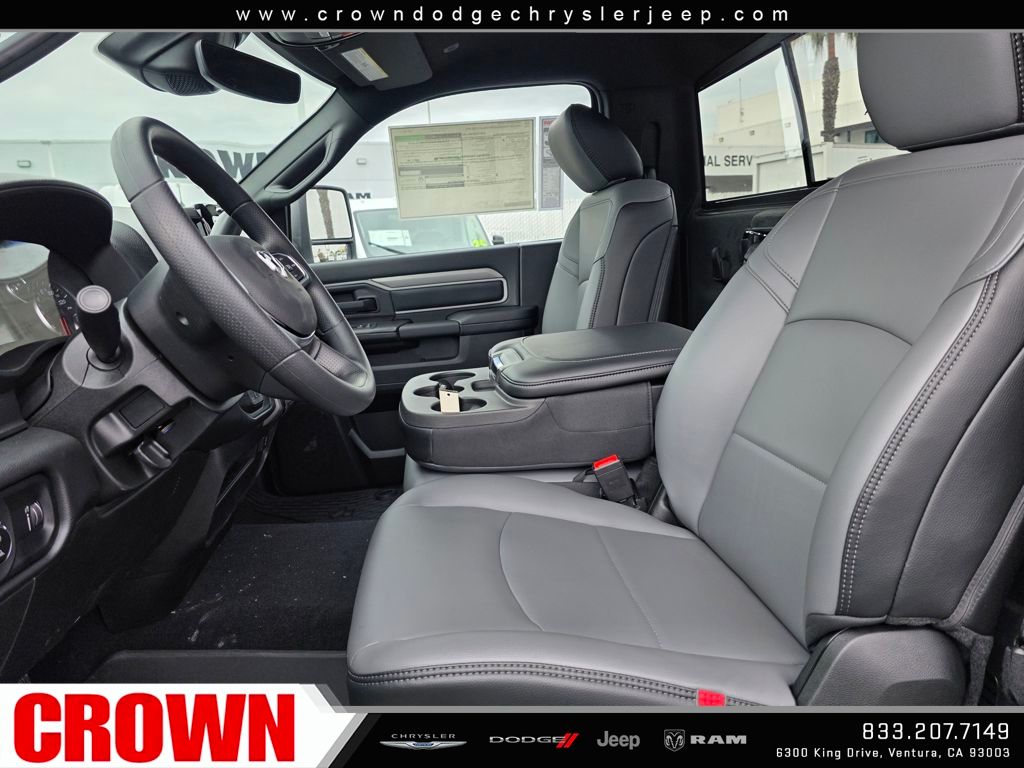 2026 Ram 2500 Tradesman photo 13