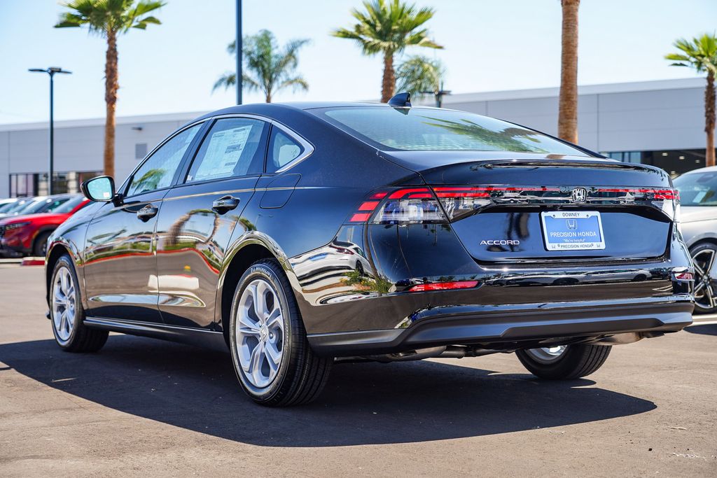 2025 Honda Accord LX photo 2