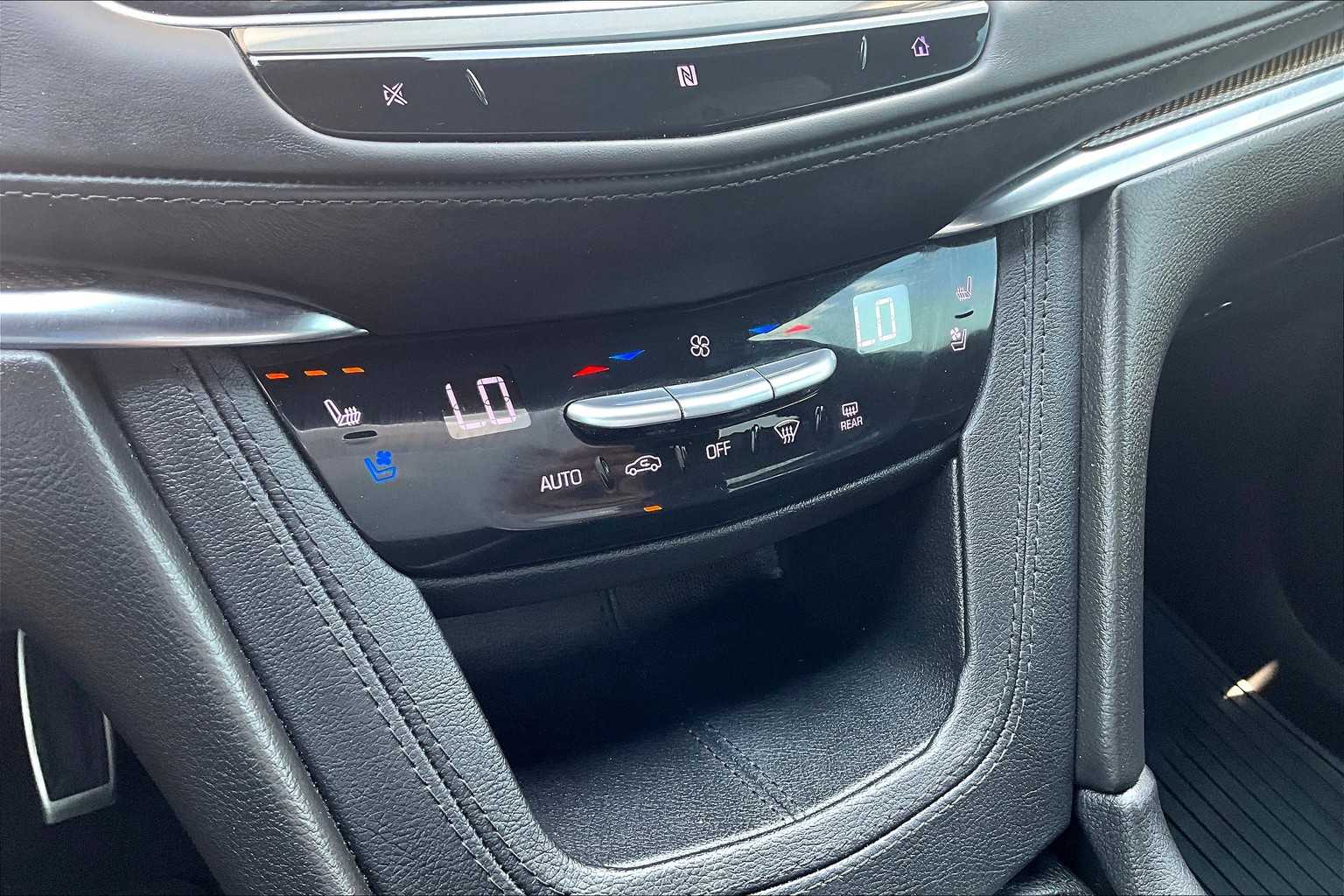 2020 Cadillac XT5 Platinum Sport photo 33