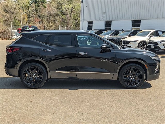 2022 Chevrolet Blazer Premier photo 2
