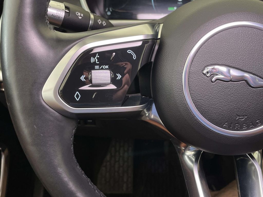 2020 Jaguar I-PACE HSE photo 34