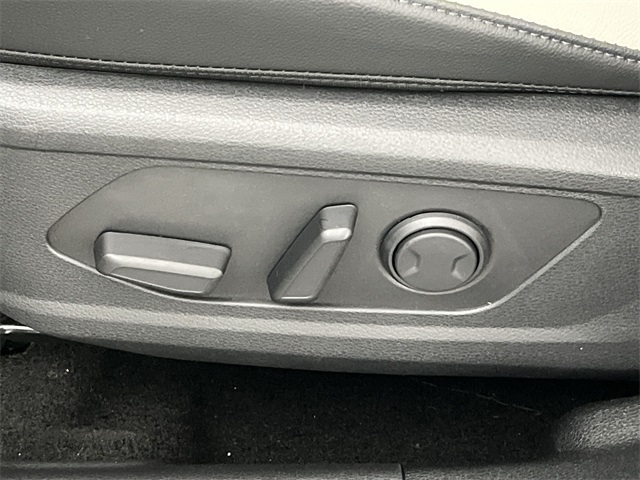 2026 Kia Sportage EX photo 3