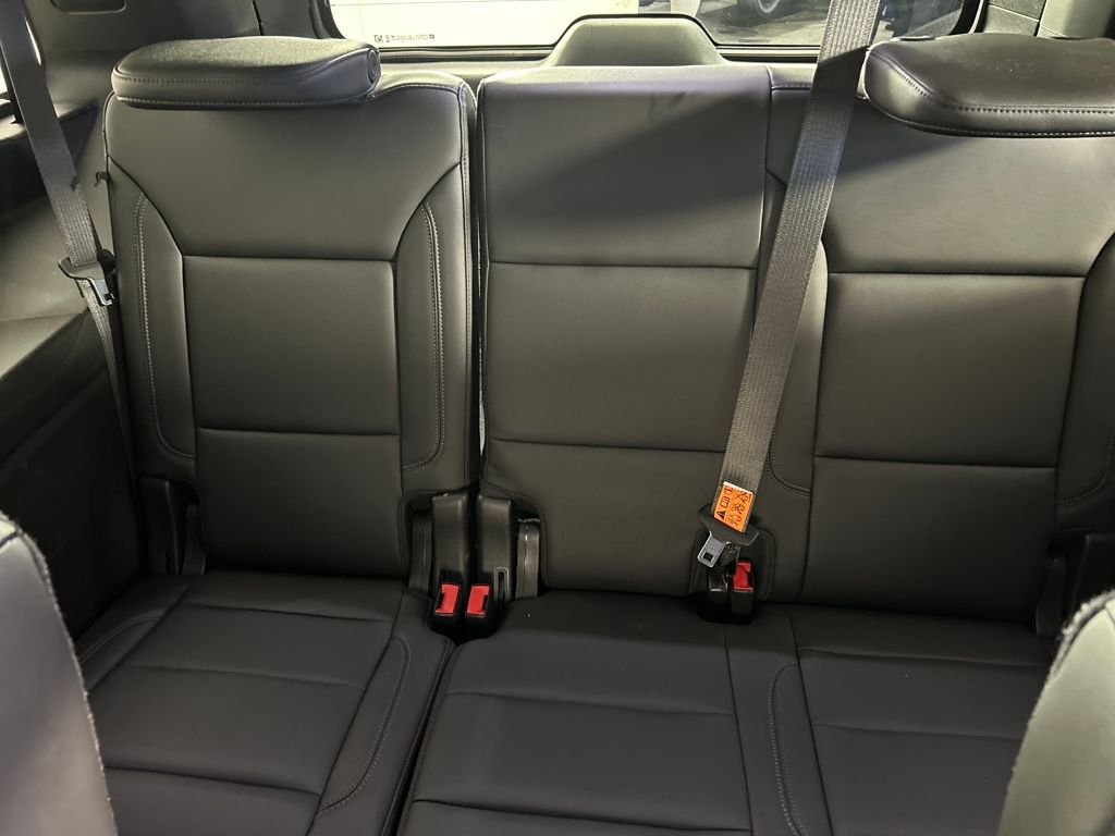 2021 Chevrolet Tahoe Z71 photo 26