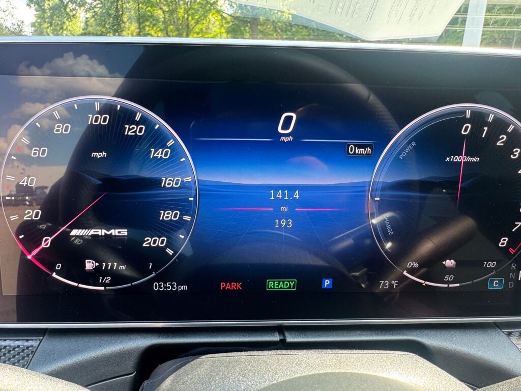 2025 Mercedes Benz C AMG 63 S E PERFORMANCE photo 13