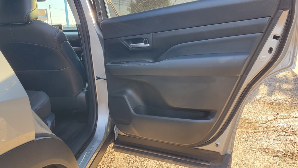 2024 Toyota Grand Highlander Limited photo 39
