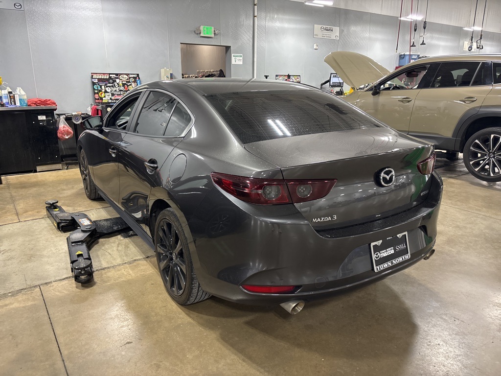 2021 Mazda Mazda3 Preferred photo 4
