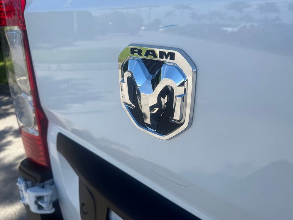 2026 Ram ProMaster 1500 photo 24