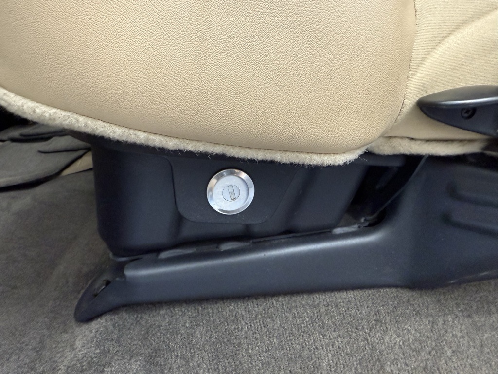 2011 Ford F-250 photo 43