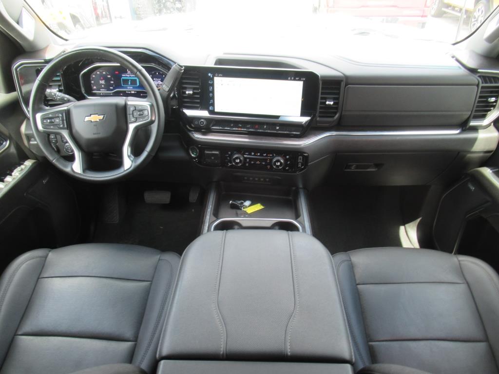 2024 Chevrolet Silverado 2500HD LTZ photo 12