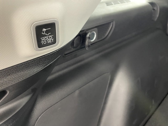 2024 Jeep Cherokee Base photo 38