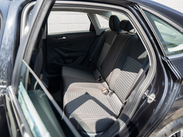 2025 Volkswagen Jetta 1.5T S photo 9