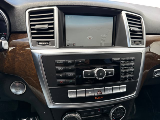 2015 Mercedes Benz ML 350 photo 12
