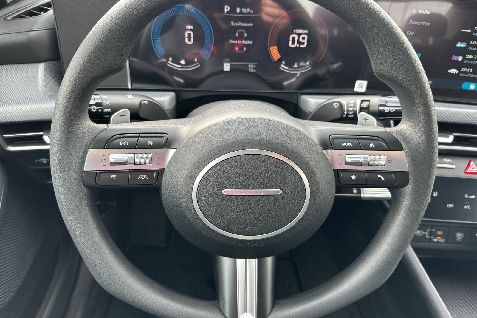 2025 Hyundai Sonata SEL photo 21
