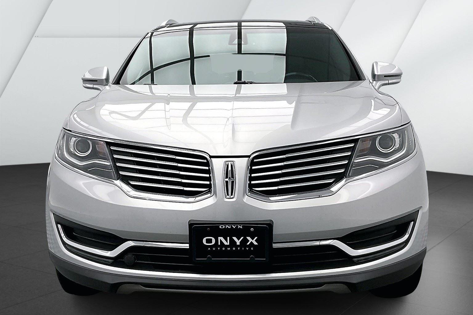 2016 Lincoln MKX Reserve photo 2