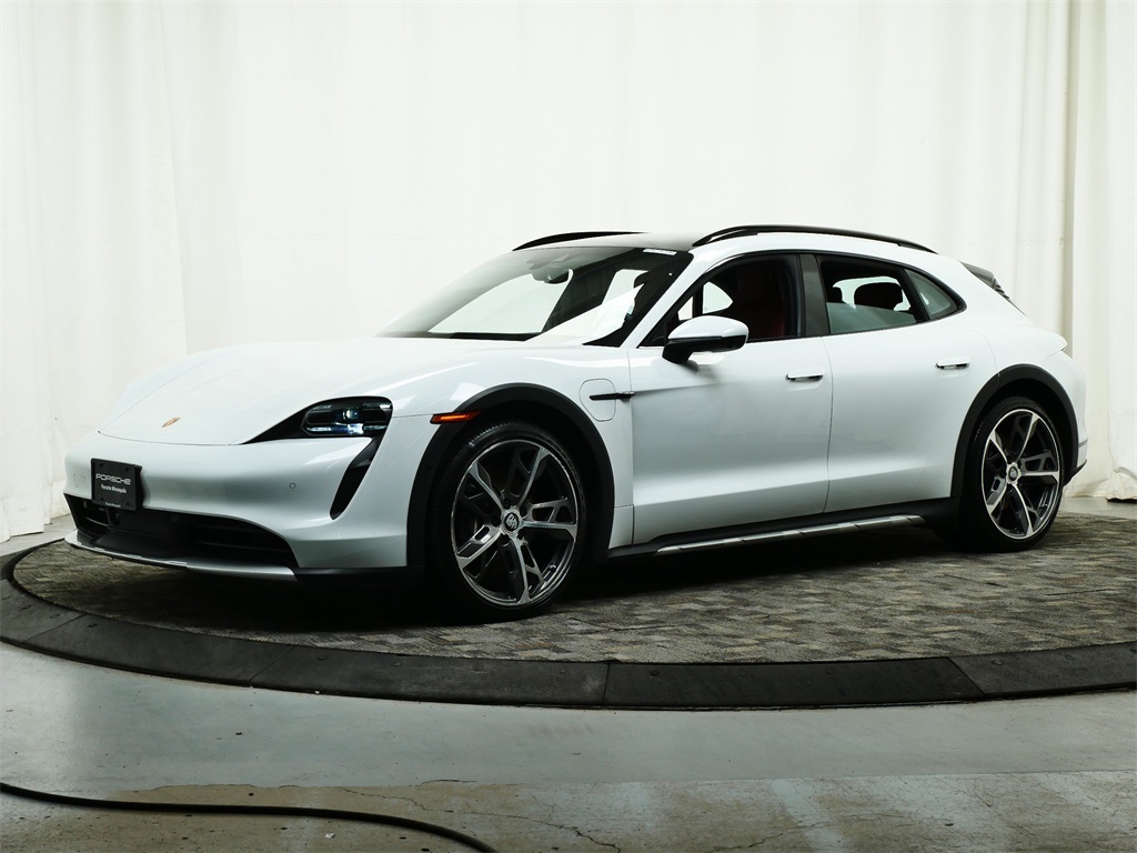 2022 Porsche Taycan Base