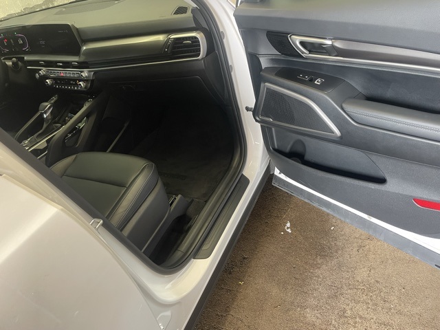 2025 Kia Telluride S photo 20