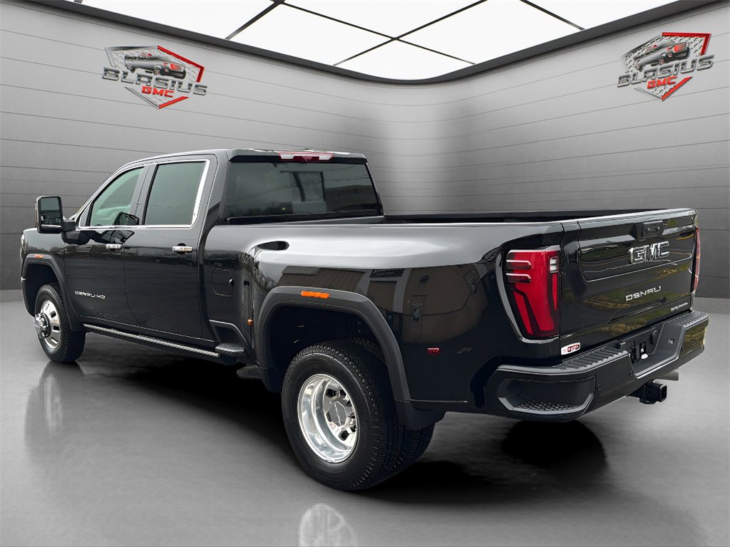 2026 Gmc Sierra 3500 HD Denali Ultimate photo 3