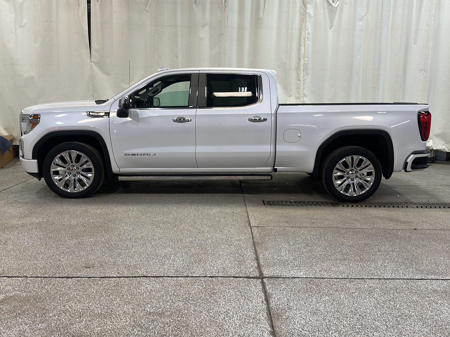 Used 2020 GMC Sierra 1500 Denali Denali with VIN 1GTU9FEL3LZ125569 for sale in Waconia, Minnesota