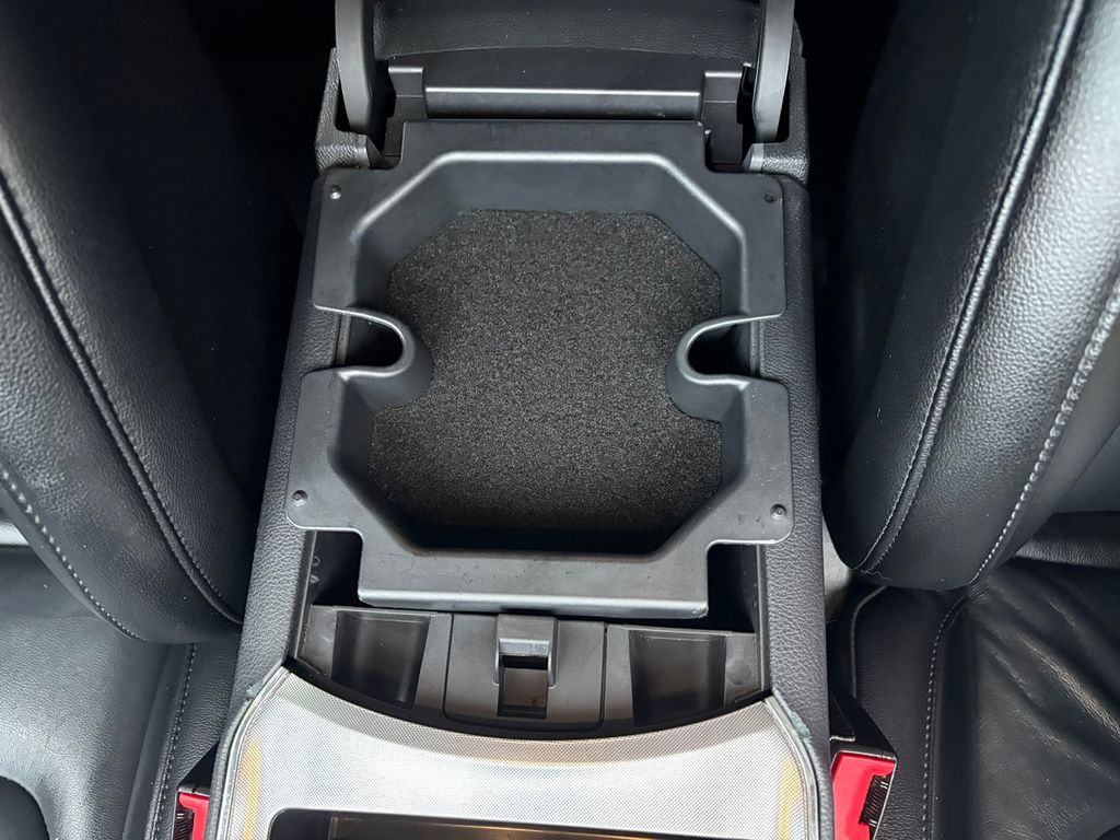 2022 Ford Edge Titanium photo 22