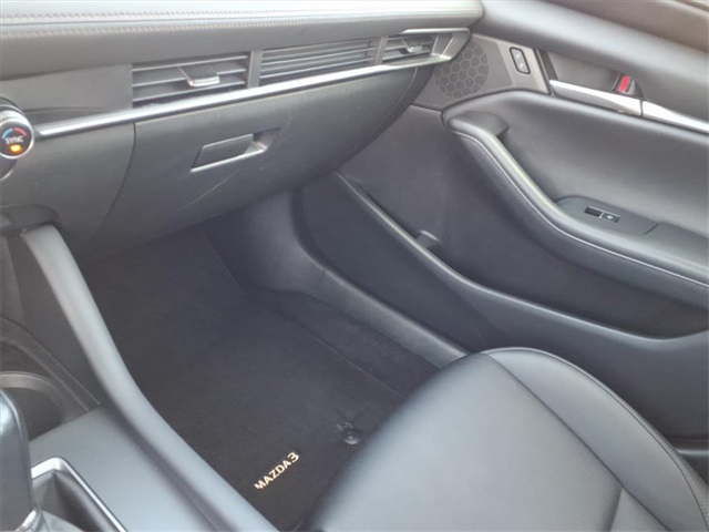 2020 Mazda Mazda3 Base photo 15
