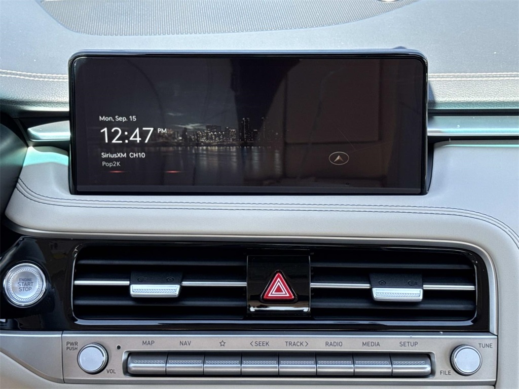 2026 Genesis G70 2.5T Prestige photo 11