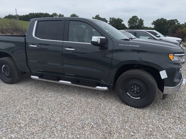 2026 Chevrolet Silverado 1500 LTZ photo 5