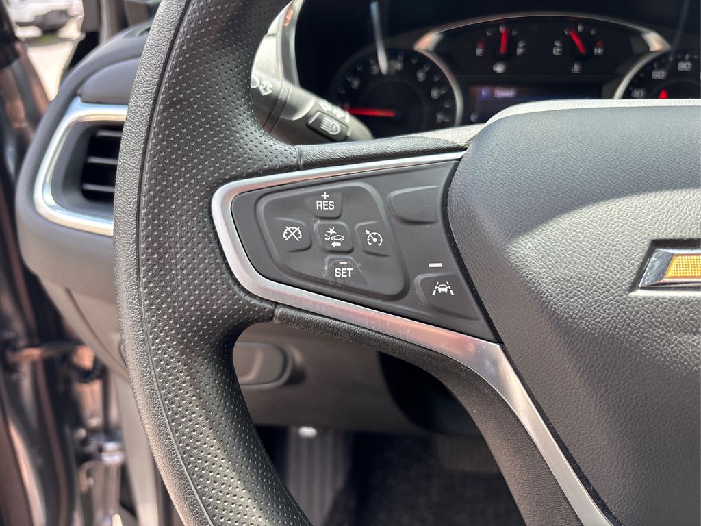 2023 Chevrolet Equinox LT photo 35