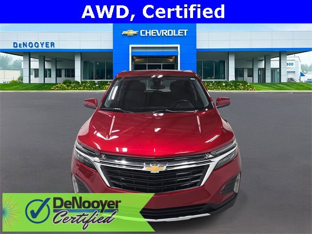 2024 Chevrolet Equinox LT photo 2