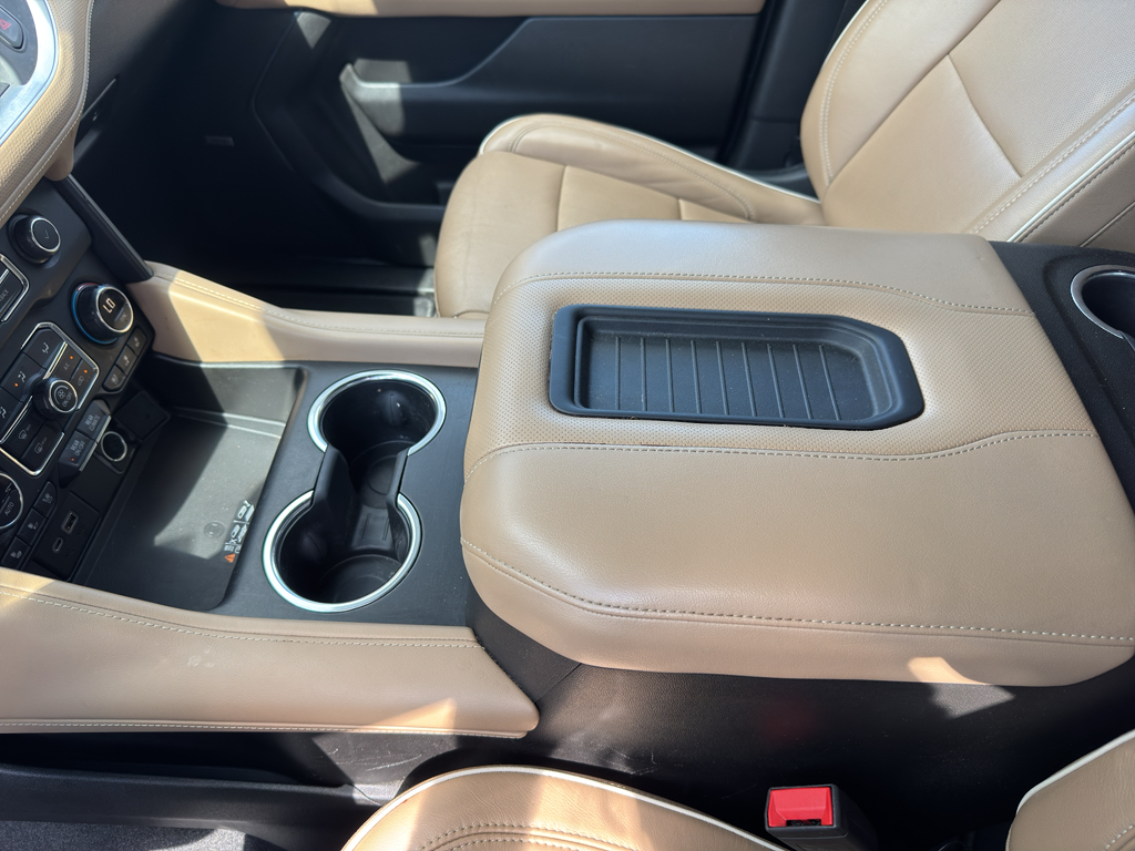 2021 Chevrolet Suburban Premier photo 21