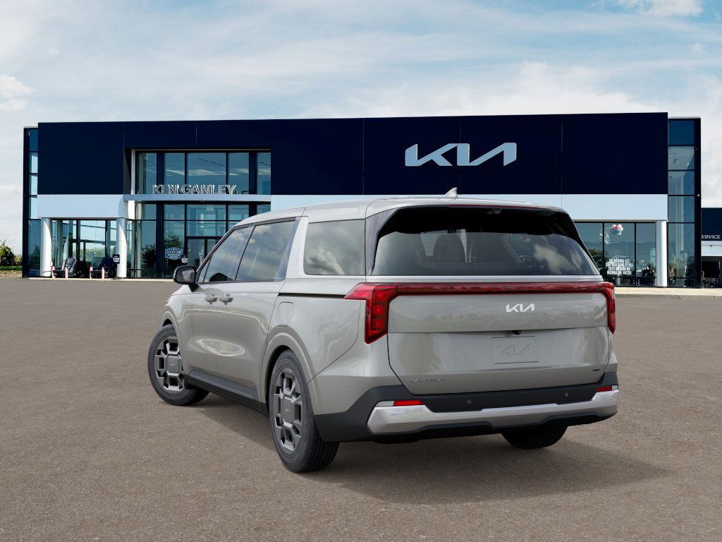 2026 Kia Carnival EX photo 3