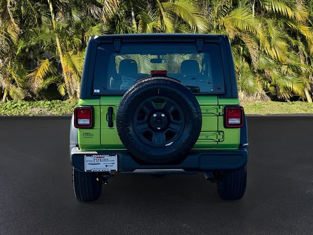 2025 Jeep Wrangler Sport photo 4