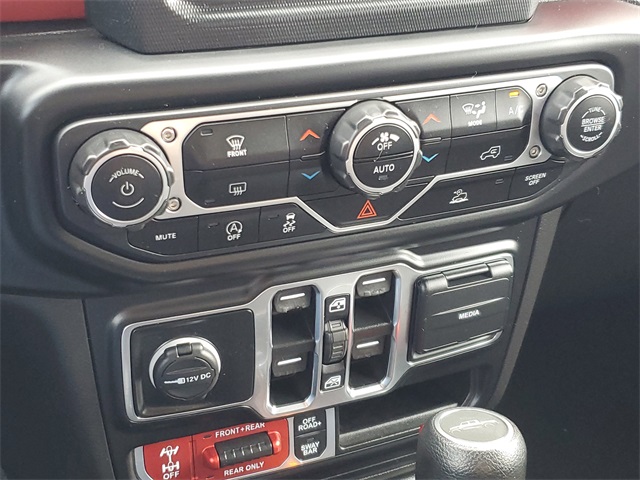 2021 Jeep Gladiator Rubicon photo 18