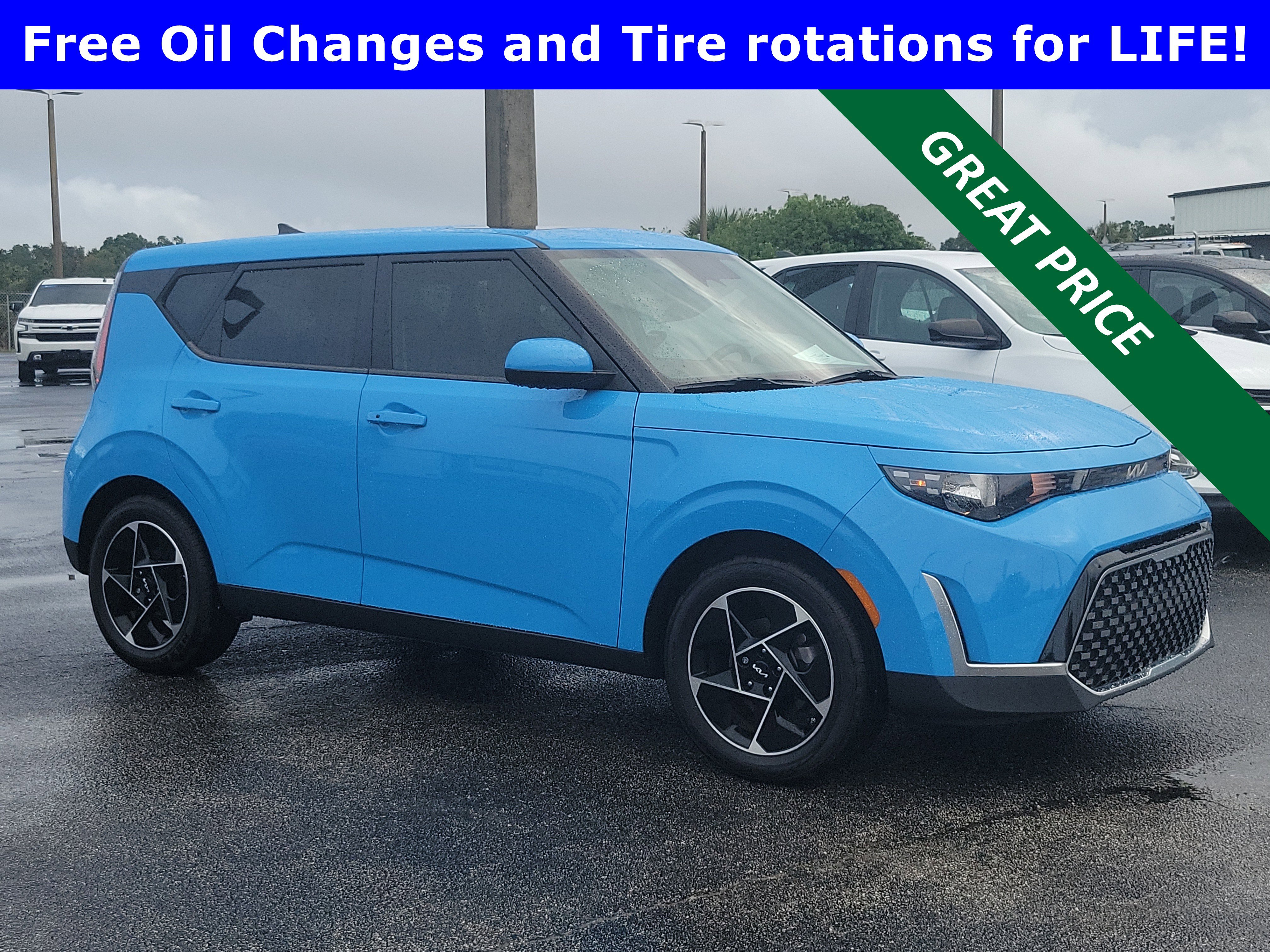 2024 Kia Soul EX's photo