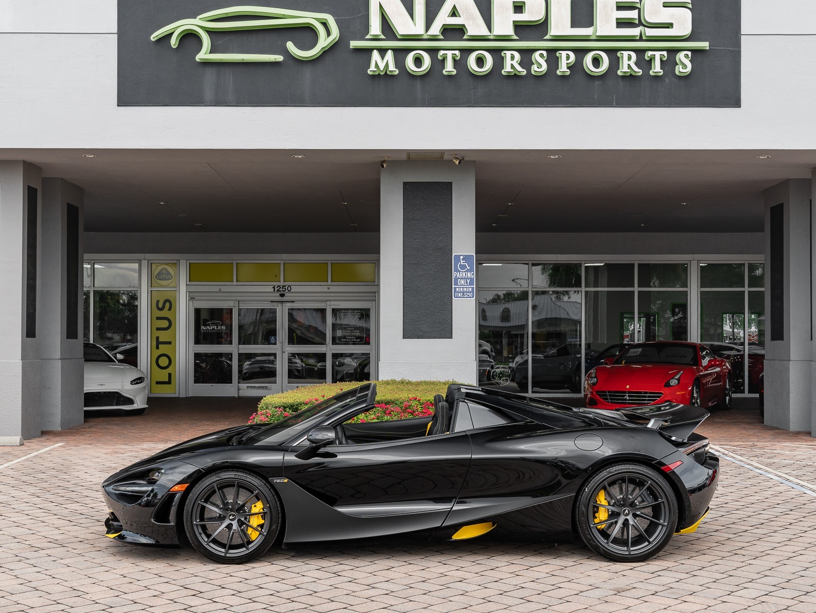 2022 Mclaren 720S Spider photo 22