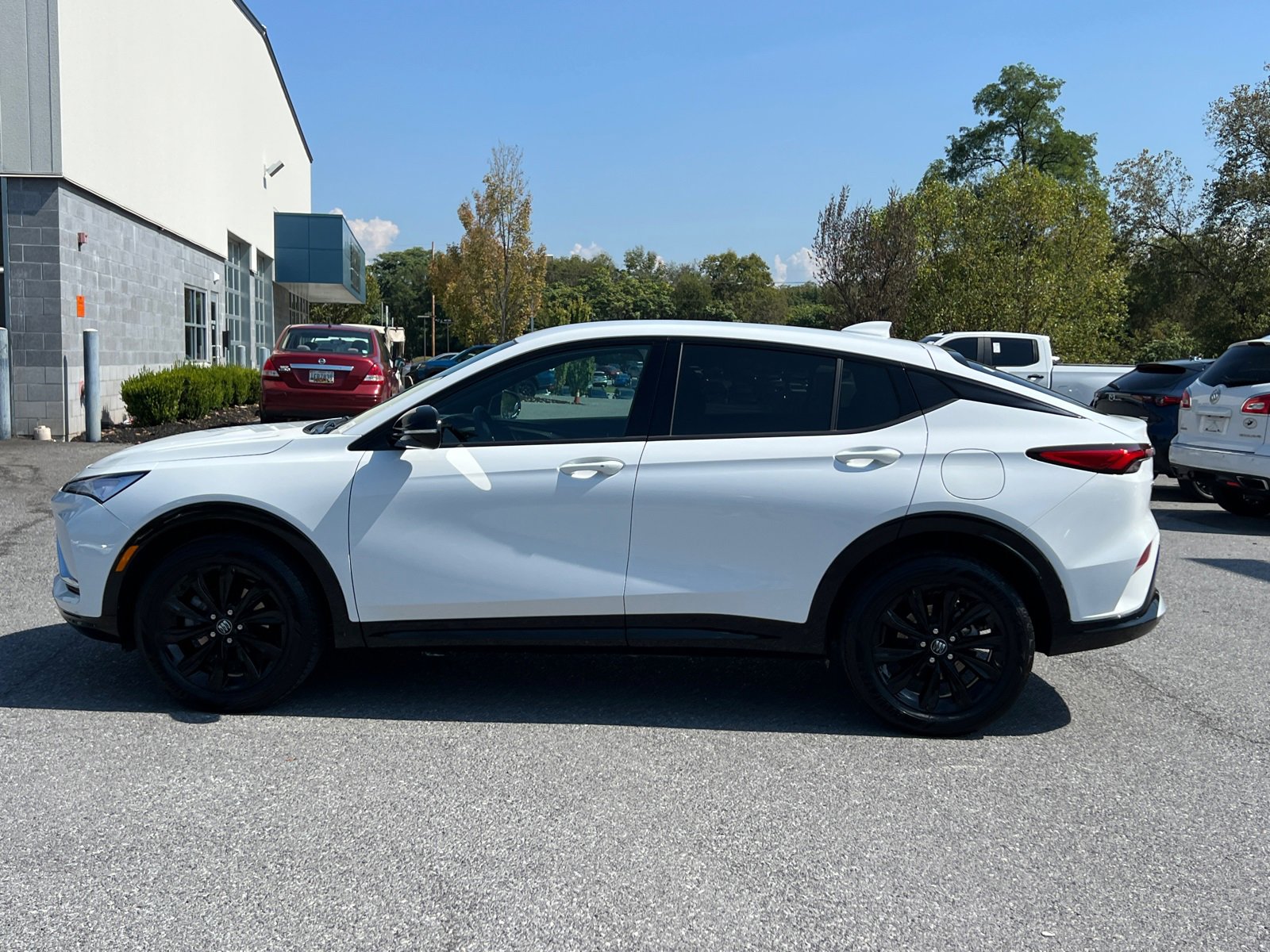 2024 Buick Envista ST photo 3