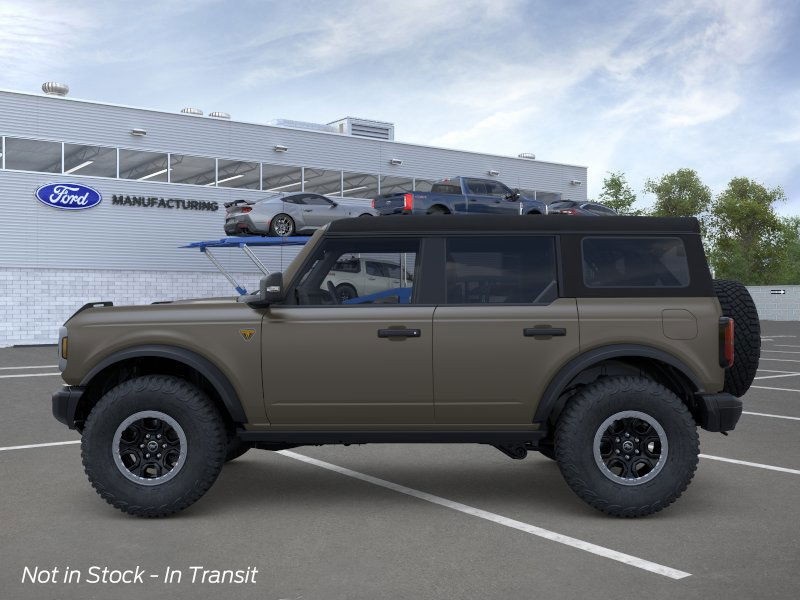 2025 Ford Bronco Badlands photo 4