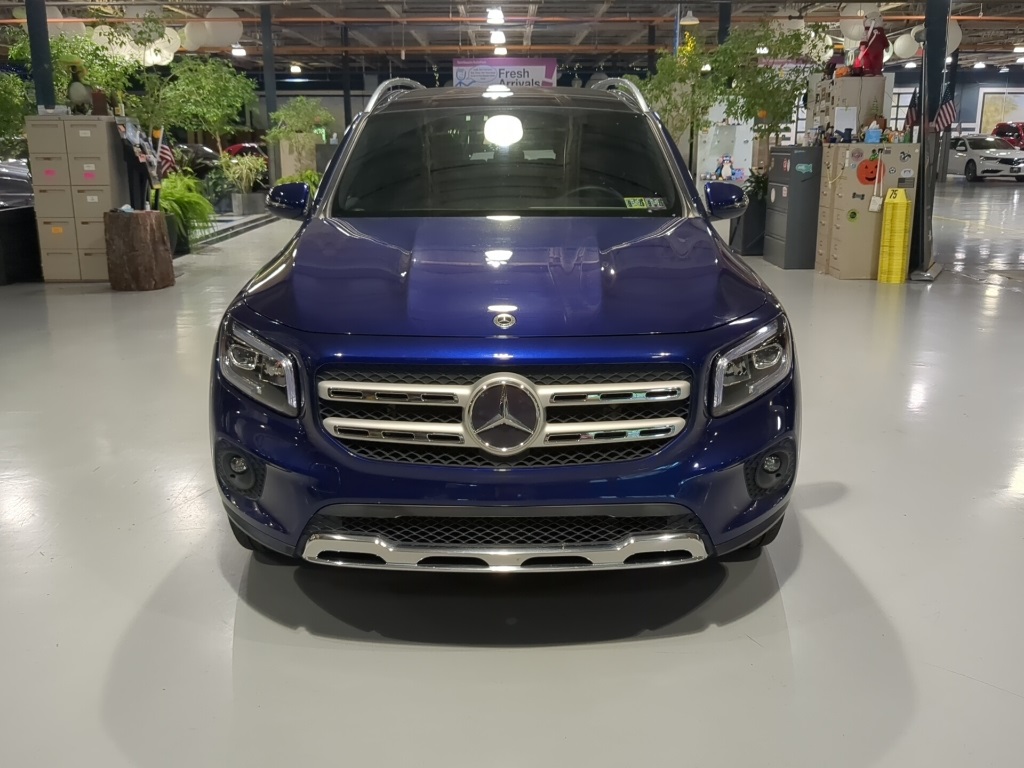 2021 Mercedes Benz GLB 250 4MATIC photo 2