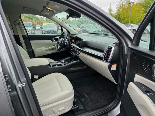 2025 Kia Sorento Plug-In Hybrid EX photo 8