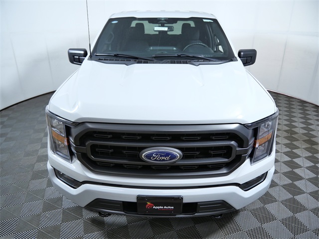 2023 Ford F-150 XLT photo 2