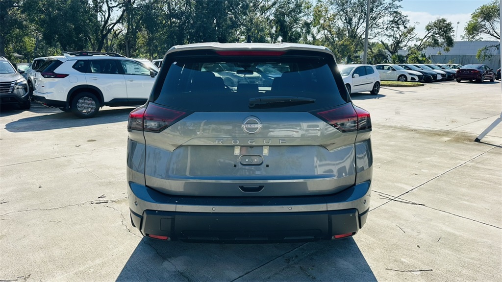 2025 Nissan Rogue S photo 6