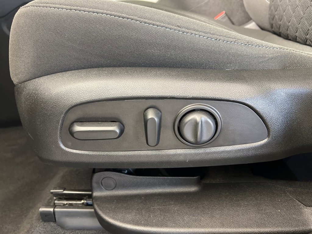2019 Chevrolet Blazer Base 2LT photo 5