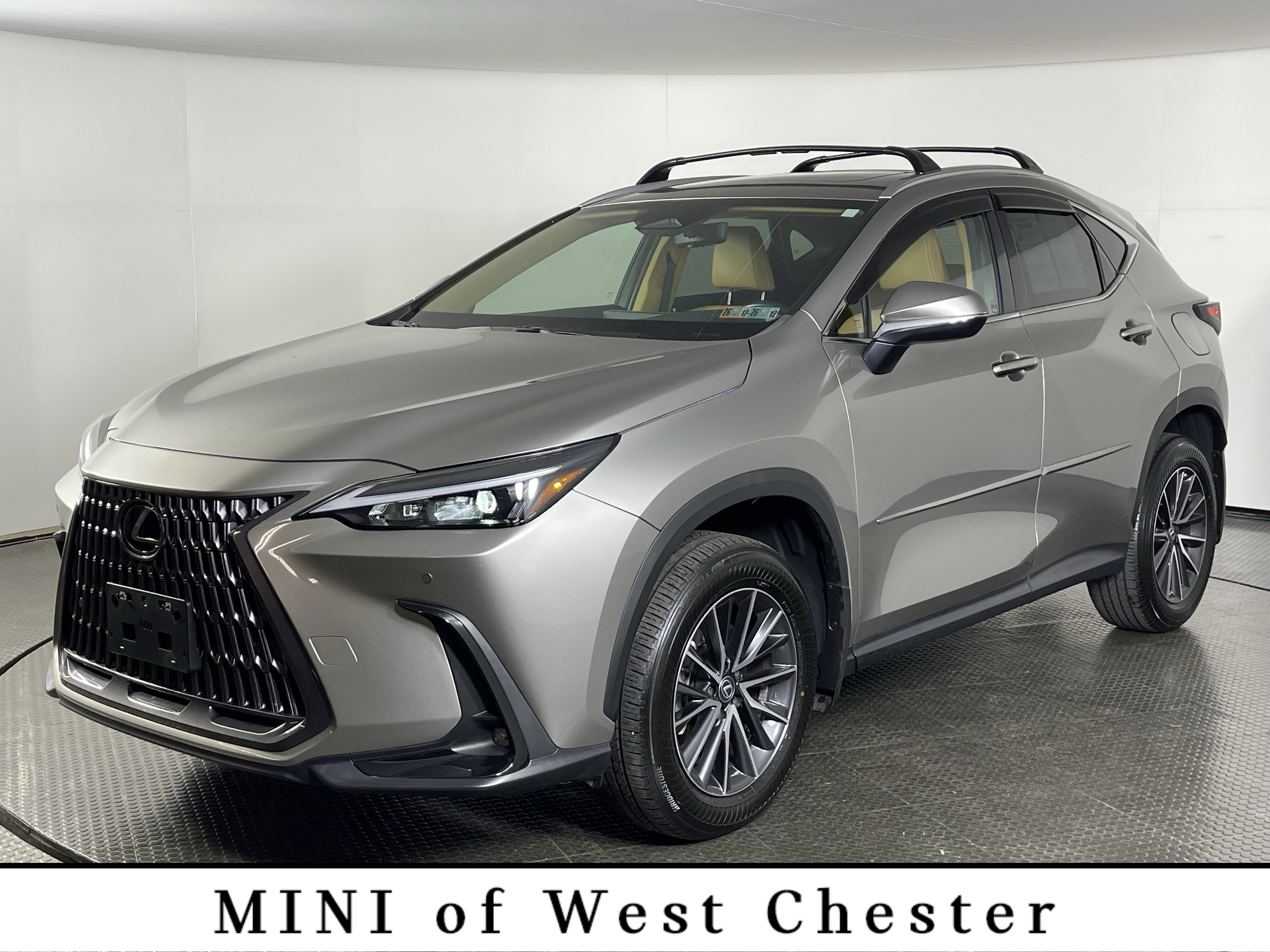 2024 Lexus NX 350's photo