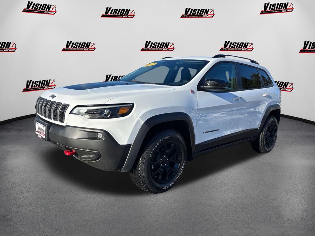 2022 Jeep Cherokee Trailhawk's photo