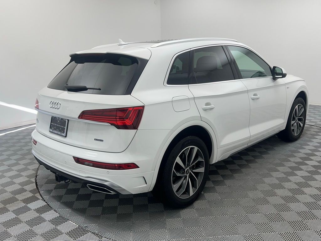 2023 Audi Q5 45 S line Premium Plus photo 4