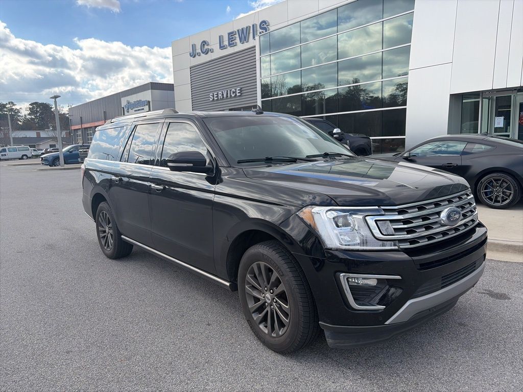 2021 Ford Expedition Limited's photo