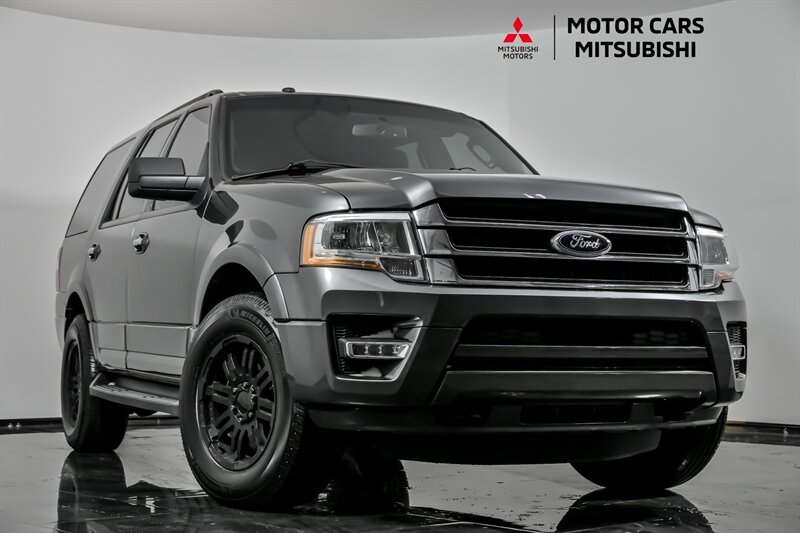 2017 Ford Expedition XLT's photo