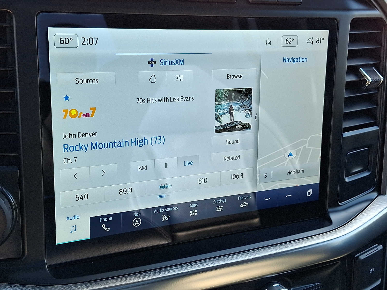 2022 Ford F-150 Lariat photo 19