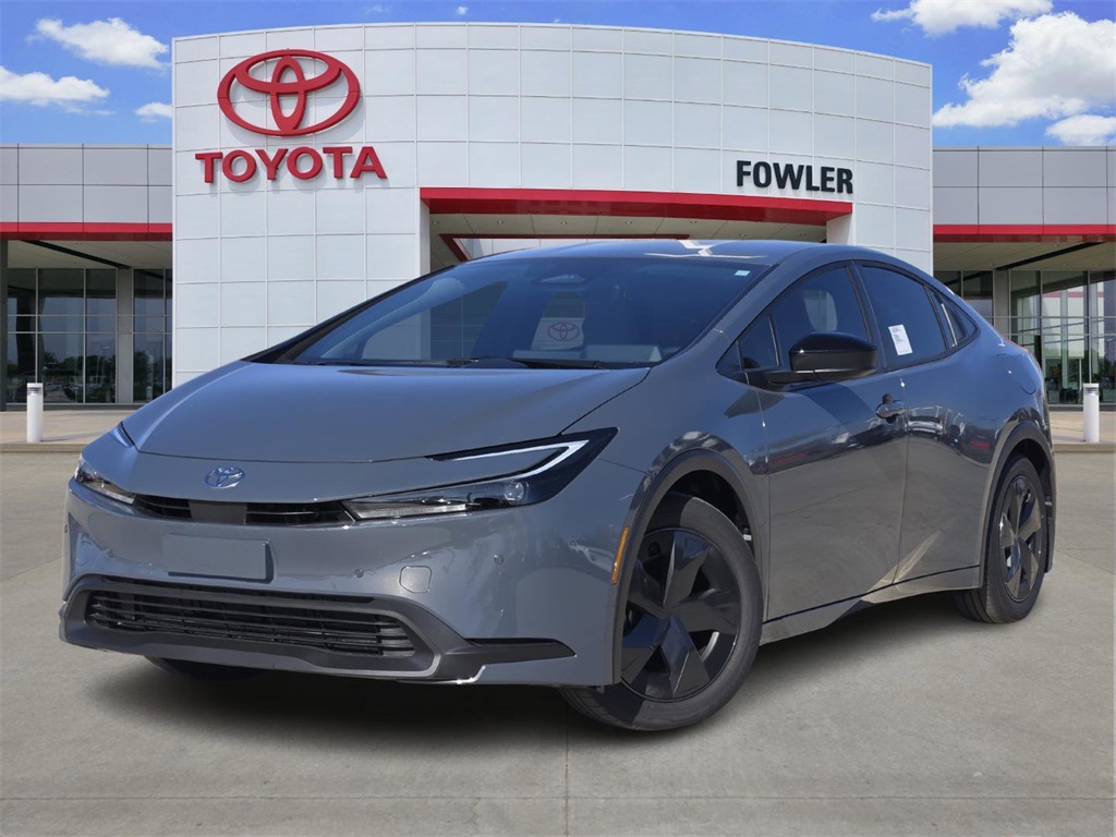 2026 Toyota Prius LE's photo