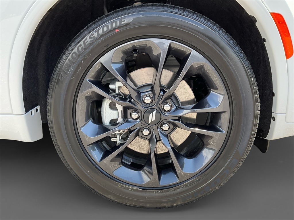 2025 Dodge Durango GT photo 8
